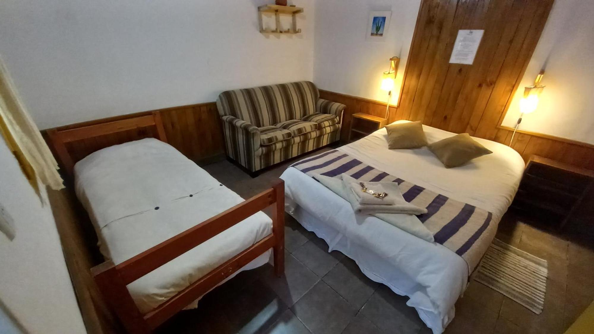 ウマウアカ Hostal Amalaya Bed & Breakfast エクステリア 写真